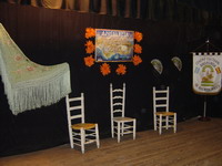 Decorac??Oin del escenario en la Sede Social del CeCABA durante el encuentro del Da de la Primavera