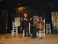 En el cante, Pepe Alonso con la guitarra de Sergio Enriques Sartorio