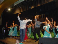 El Ballet Andaluca, su Ballet Infantil y Hugo Salvatierra